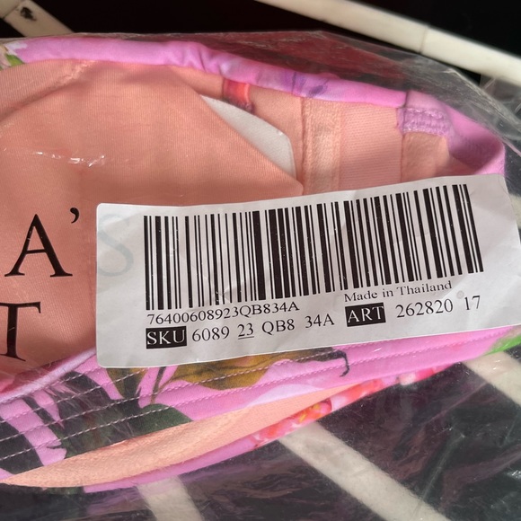 Victoria's Secret Mallorca Twist-front Bandeau Top & High-waist Cheeky Bottom - Picture 7 of 16